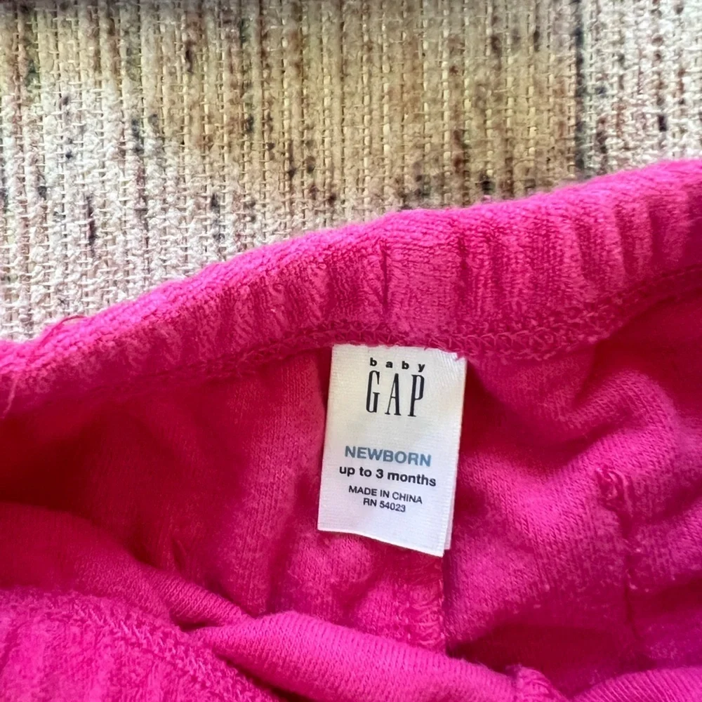 GAP Baby Girl Brown and Pink Matching Sets with Hooded Sweatshirts 0-3 month